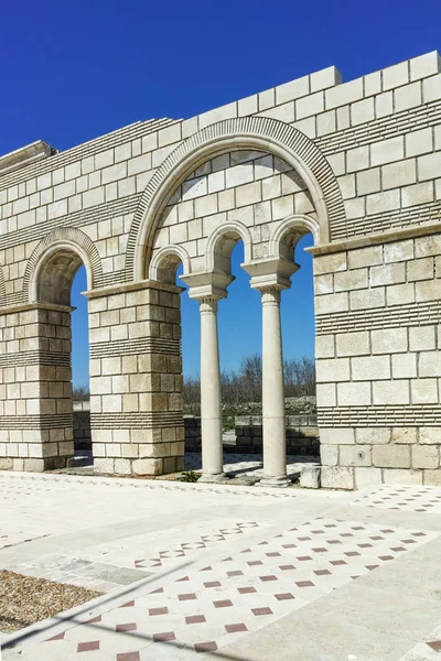 Büyük Bazilikası kalıntıları ilk Bulgar İmparatorluğu Pliska başkenti yakınındaki