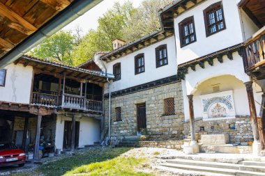 Başkalaşım Manastırı, Veliko Tarnovo, Bulgaristan - 9 Nisan 2017: Tanrı, Bulgaristan kutsal başkalaşım Ortaçağ Ortodoks Manastırı