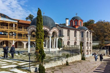 Gigintsy Manastırı, Bulgaristan - 9 Ekim 2016: Tsarnogorski (Gigintsy) Manastırı St Kozma ve Damyan, Bulgaristan