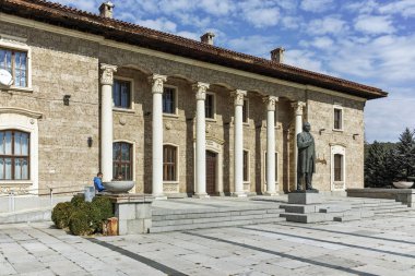 Kovachevtsy, Bulgaristan - 9 Ekim 2016: Evi Müzesi ve Anıtı komünist lider Georgi Dimitrov Köyü Kovachevtsi, Bulgaristan