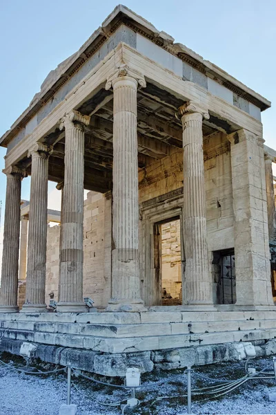 Erechtheion древнегреческий храм на северной стороне Акрополя Афин — стоковое фото