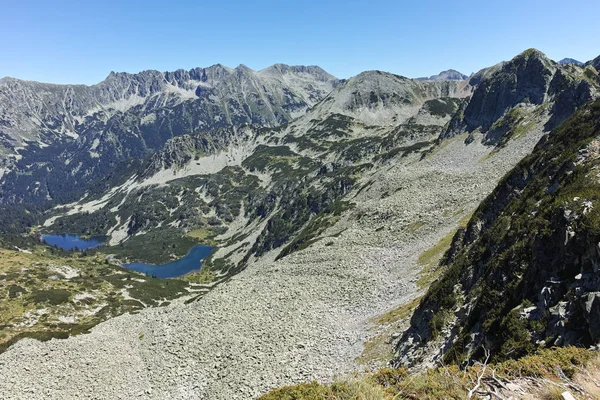 Muhteşem manzara Vasilashki göller, Pirin Dağı