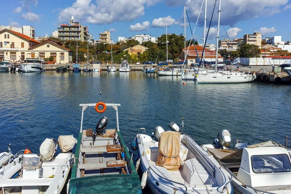 Alexandroupoli, Řecko - 23 září 2017: Úžasný výhled na přístav a město Alexandrúpoli, Východní Makedonie a Thrákie — Stock fotografie