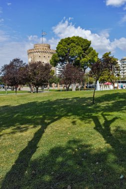 Thessaloniki, Yunanistan - 30 Eylül 2017: Cityscape ile Beyaz Kule City, Thessaloniki, Yunanistan