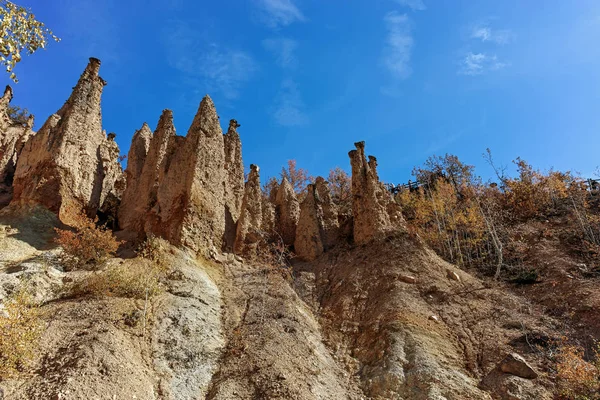 Őszi tájat a Rock formáció Devil's town, Szerbia — Stock Fotó