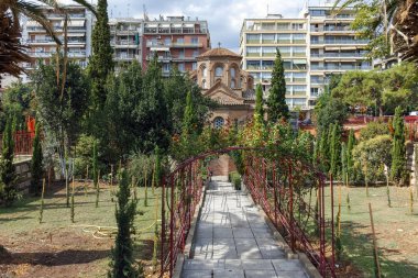 Thessaloniki, Yunanistan - 30 Eylül 2017: Antik Bizans Kilisesi, Panagia Chalkeonin Thessaloniki, Yunanistan'ın şehir merkezi