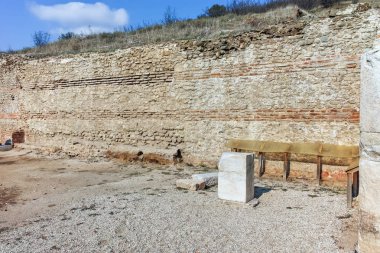 Antik kentin Heraclea Sintica - Makedonya, Bulgaristan Philip II tarafından inşa kalıntıları