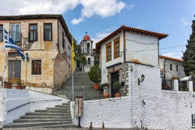 Xanthi, Yunanistan - 23 Eylül 2017: Taş Ortodoks Kilisesi kasaba, Xanthi, Yunanistan