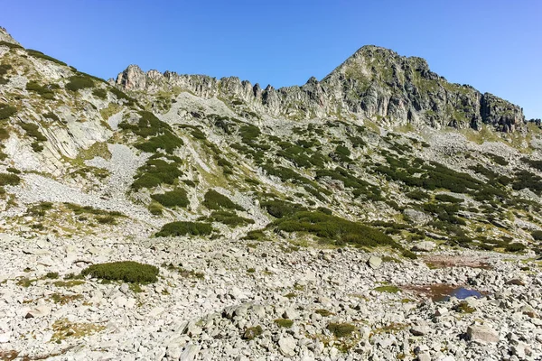 Landscape with Left Kralev Dvor pass, Pirin Mountain — Stock Photo, Image