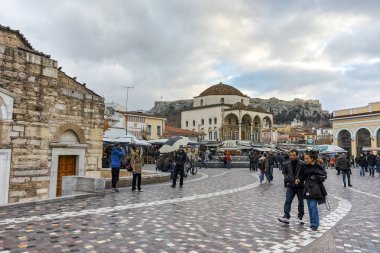 Atina, Yunanistan - 20 Ocak 2017: Monastiraki Panorama Meydanı, Atina, Attica, Yunanistan