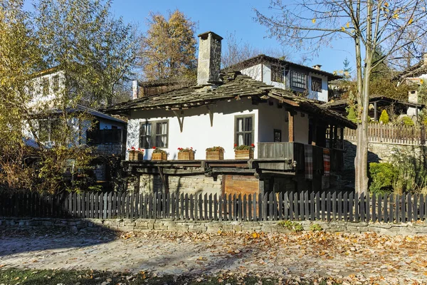 Bozhentsi Bulgaria Oktober 2016 Herbstliche Ansicht Des Dorfes Bozhentsi Region — Stockfoto