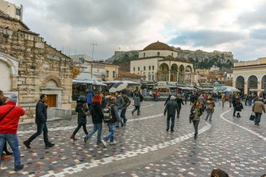 Atina, Yunanistan - 20 Ocak 2017: Monastiraki Panorama Meydanı, Atina, Attica, Yunanistan