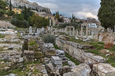 Atina, Yunanistan - 20 Ocak 2017: Gün batımı görünümü Roman Agora Atina, Attica, Yunanistan