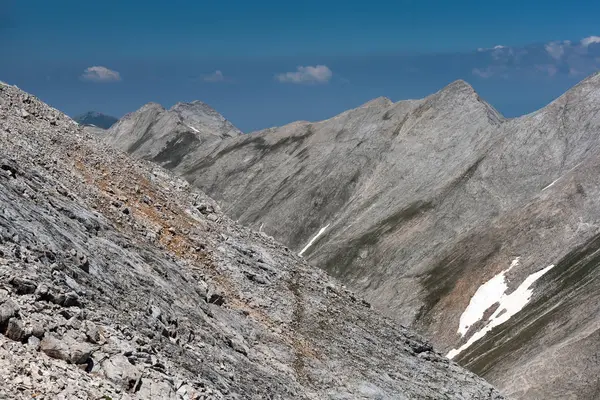 Vihren tepe, Bulgaristan'dan Pirin Dağı'nın muhteşem manzara