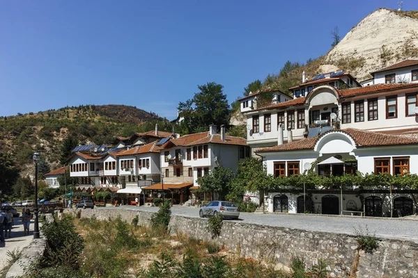 Melnik, Bulgaristan - 7 Eylül 2017: Panorama ile eski evlerde: kasaba Melnik, bölge Yukarı Cuma, Bulgaristan