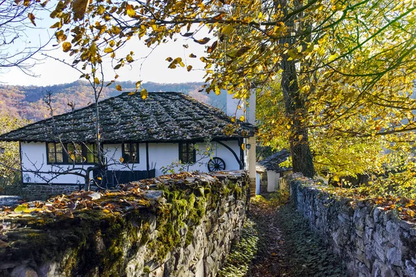 Stare Domy Architektoniczne Historyczne Rezerwy Wieś Bozhentsi Region Gabrovo Bułgaria — Zdjęcie stockowe