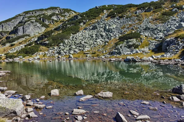 Fantastisk Sommarlandskap Med Fjällsjö Rilabergen Bulgarien — Stockfoto