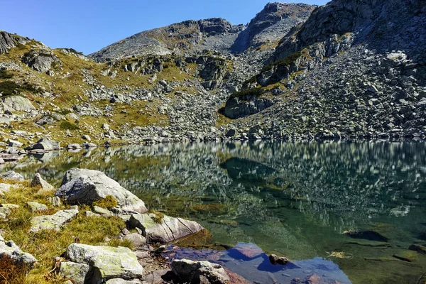 Paysage Estival Incroyable Avec Lac Montagne Montagne Rila Bulgarie — Photo