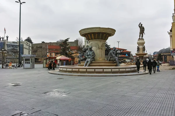 Skopje Makedonya Şubat 2018 Üsküp Şehir Merkezi Olympias Anıt Makedonya — Stok fotoğraf