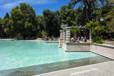 Plovdiv, Bulgaristan - 10 Haziran 2017: Panoramik şarkı çeşmeler şehir Plovdiv, Bulgaristan