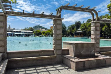 Plovdiv, Bulgaristan - 10 Haziran 2017: Panoramik şarkı çeşmeler şehir Plovdiv, Bulgaristan