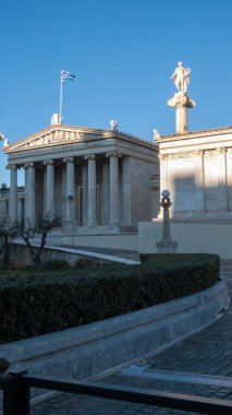 Gün batımı görünümü Atina Akademisi, Attica, Yunanistan