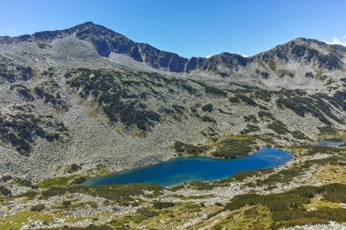 Dalgoto (uzun) Gölü, Pirin Dağı, Bulgaristan muhteşem görünümü