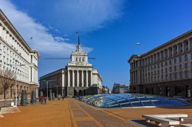 Sofia, Bulgaristan - 17 Mart 2018: Binaların Bakanlar Konseyi ve eski komünist parti evi Sofya, Bulgaristan