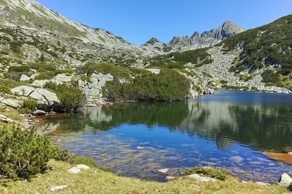 Niesamowity Krajobraz Jeziora Valyavishko Dzhangal Szczyt Góry Pirin Bułgaria — Zdjęcie stockowe