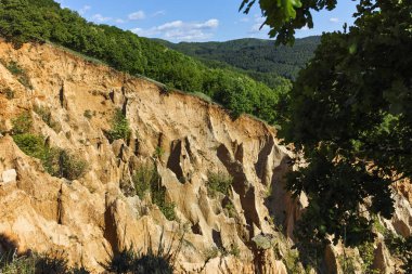 Peyzaj taş oluşumu Stob Piramitler, Rila Dağı, Köstendil bölgenin, Bulgaristan
