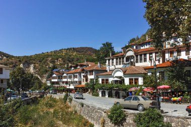 Melnik, Bulgaristan - 7 Eylül 2017: On dokuzuncu yüzyılın eski evlerde kasaba, Melnik, bölge Yukarı Cuma, Bulgaristan
