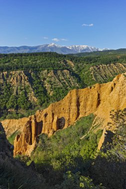 Günbatımı manzara kaya oluşumu Stob Piramitler, Rila Dağı, Köstendil bölgenin, Bulgaristan