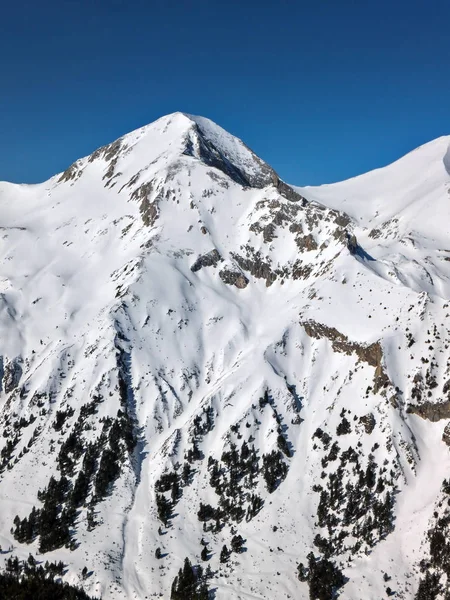 保加利亚 Pirin Vihren 山顶令人惊叹的冬季景观 — 图库照片