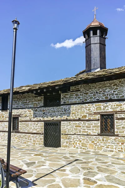 Church of St. Archangel Michael in town of Tryavna, town of Trya — Stock Photo, Image