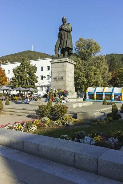 Monument Gotse Delchev dans la ville de Blagoevgrad, Bulgarie — Photo