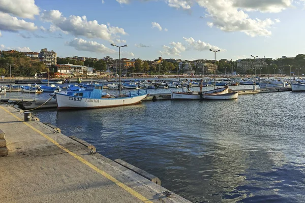 Vista do pôr do sol do porto de Chernomorets, Bulgária — Fotografia de Stock