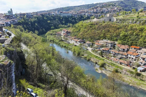 Panorama der stadt veliko tarnovo, bulgarien — Stockfoto