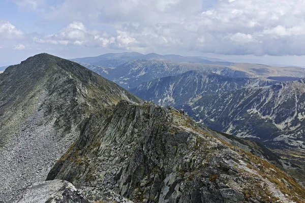 Vista panorámica desde el pico Musala, montaña Rila, Bulgaria —  Fotos de Stock