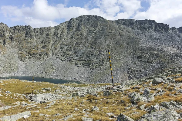 Panorama dari Ledenoto (Es) Danau, Rila gunung, Bulgaria — Stok Foto