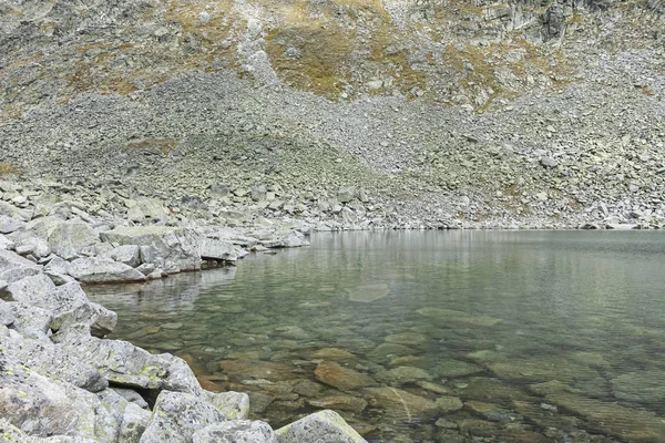 Panorama do Lago Ledenoto (Gelo), montanha Rila, Bulgária — Fotografia de Stock