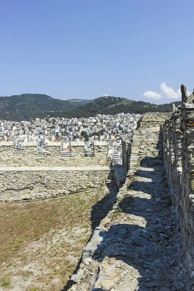 Kavala kentinde kale, Yunanistan — Stok fotoğraf