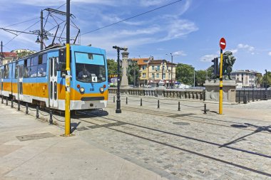 Bulgaristan 'ın Sofya kentindeki Aslan Köprüsü' nün panoramik manzarası