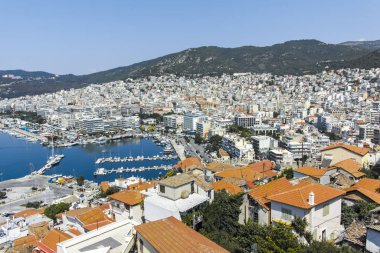 Yunanistan 'ın kalesinden Kavala kentinin panoramik manzarası
