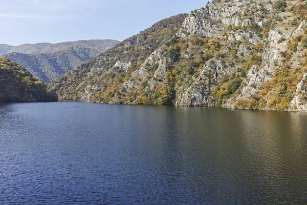 Krichim Reservoir a Rhodopes Mountain, Bulgaria — Foto Stock