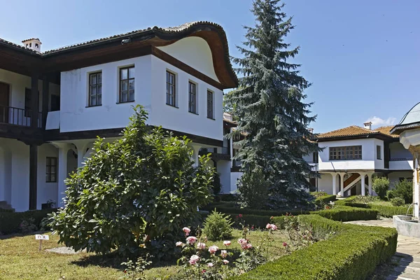 中世纪Sokolski修道院，保加利亚 — 图库照片
