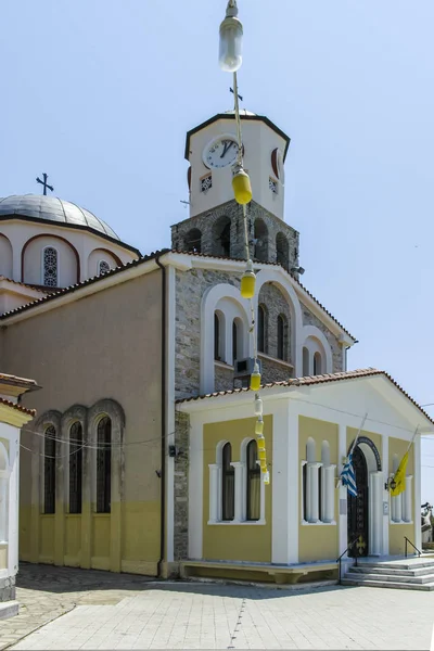 ギリシャ、カヴァラ市の旧市街にある仮定の教会 — ストック写真