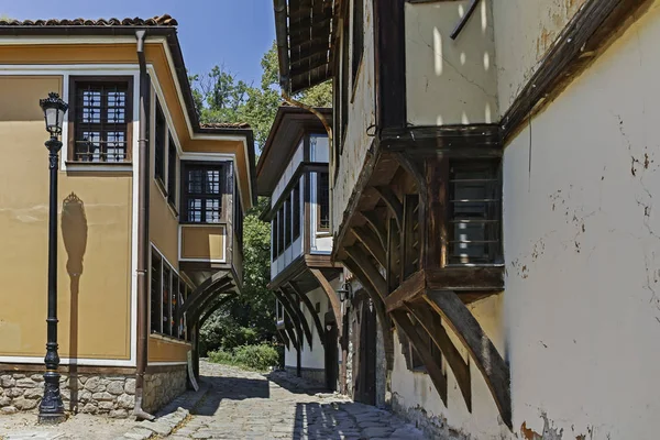 Maisons et rues dans la vieille ville de Plovdiv, Bulgarie — Photo