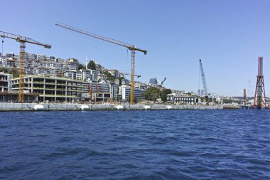 İSTANBUL, TURKEY - 26 Temmuz 2019: İstanbul, Türkiye 'de Altın Boynuz' un inanılmaz manzarası