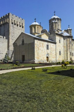 DESPOTOVAC, SERBIA - 11 Ağustos 2019: Manasija manastırı, Sumadija ve Batı Sırbistan 'daki ortaçağ binaları