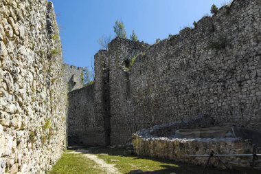 DESPOTOVAC, SERBIA - 11 Ağustos 2019: Manasija manastırı, Sumadija ve Batı Sırbistan 'daki ortaçağ binaları